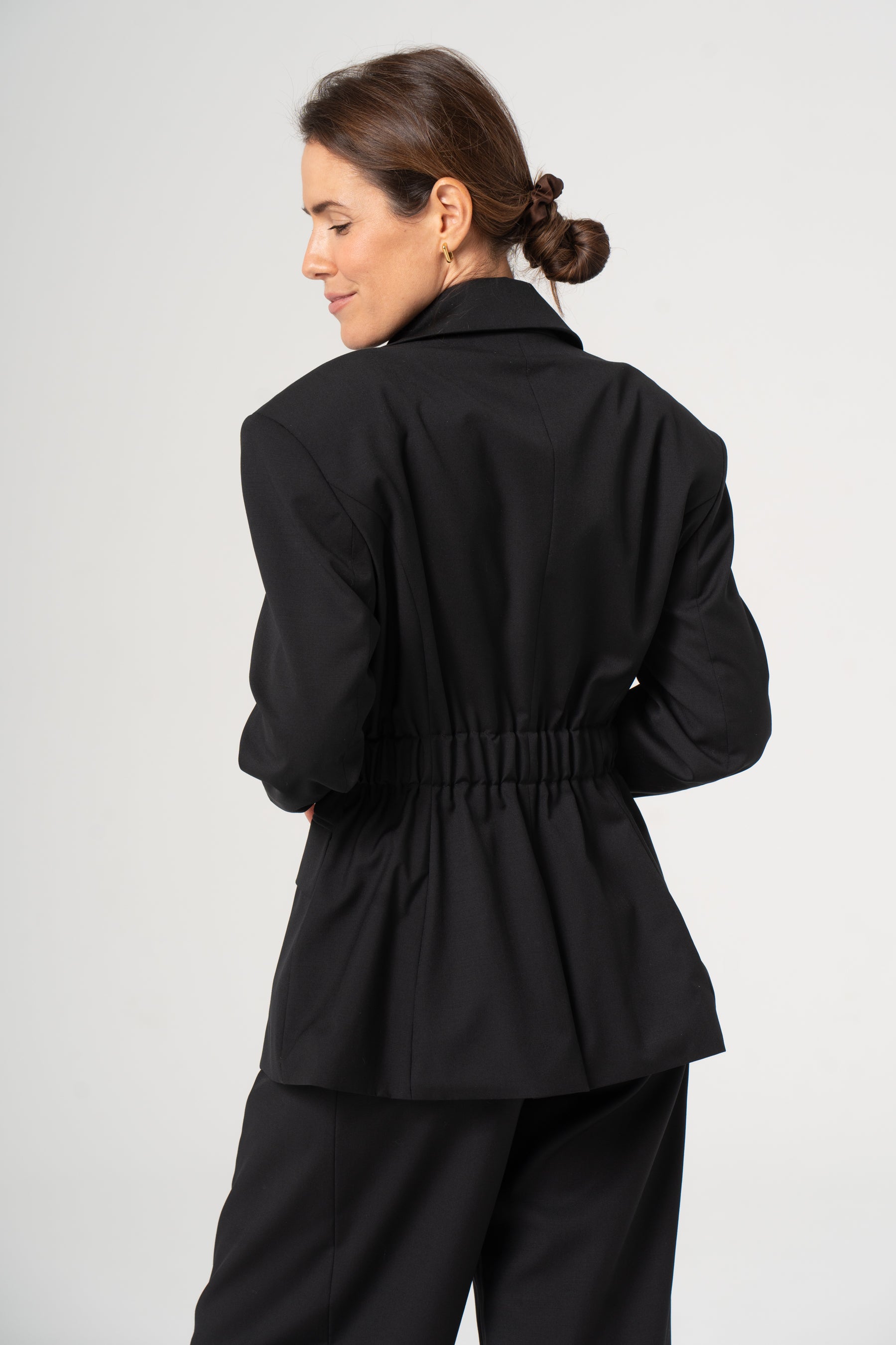 TAMARA black wool blazer