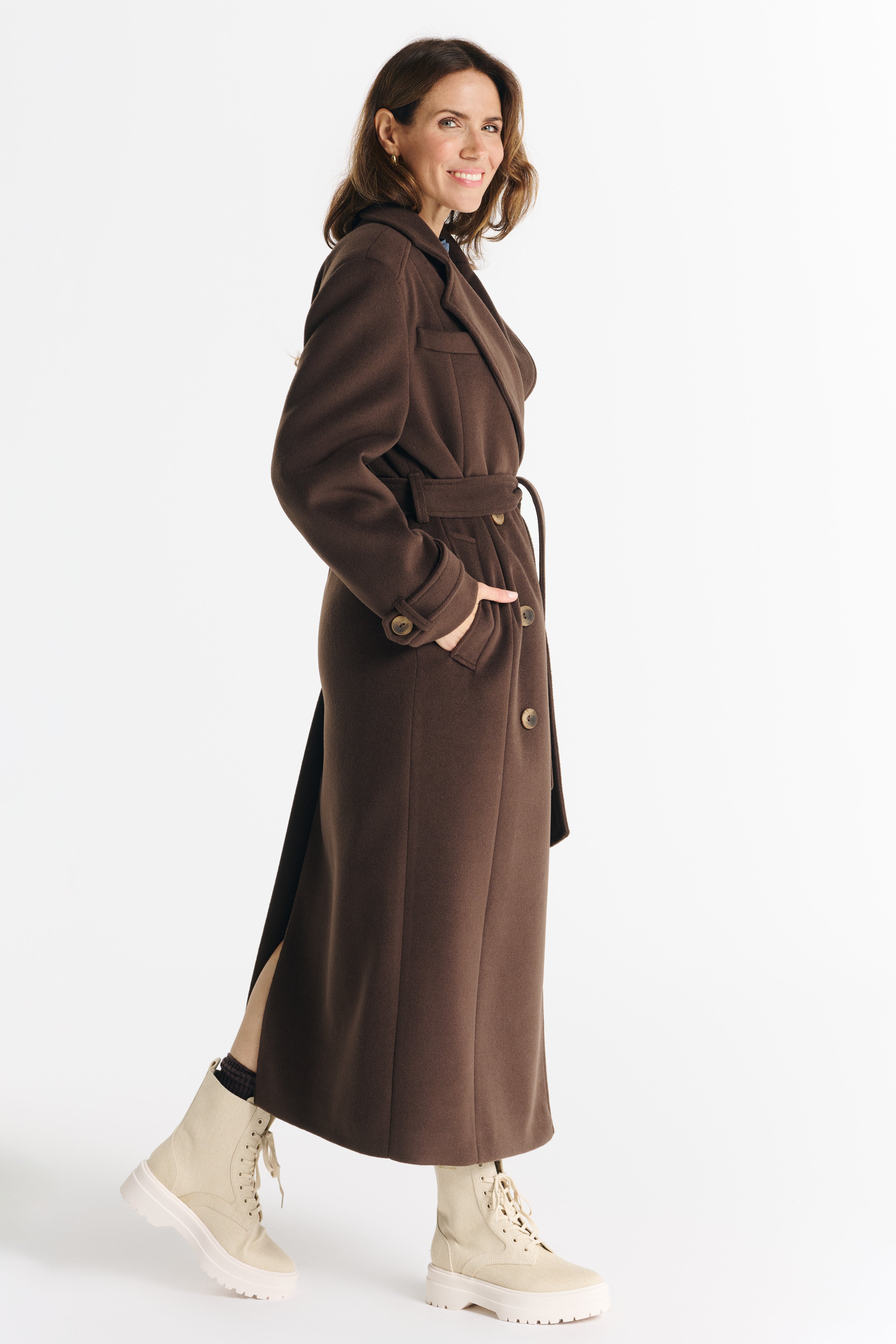 MALWINA maxi coat chocolade