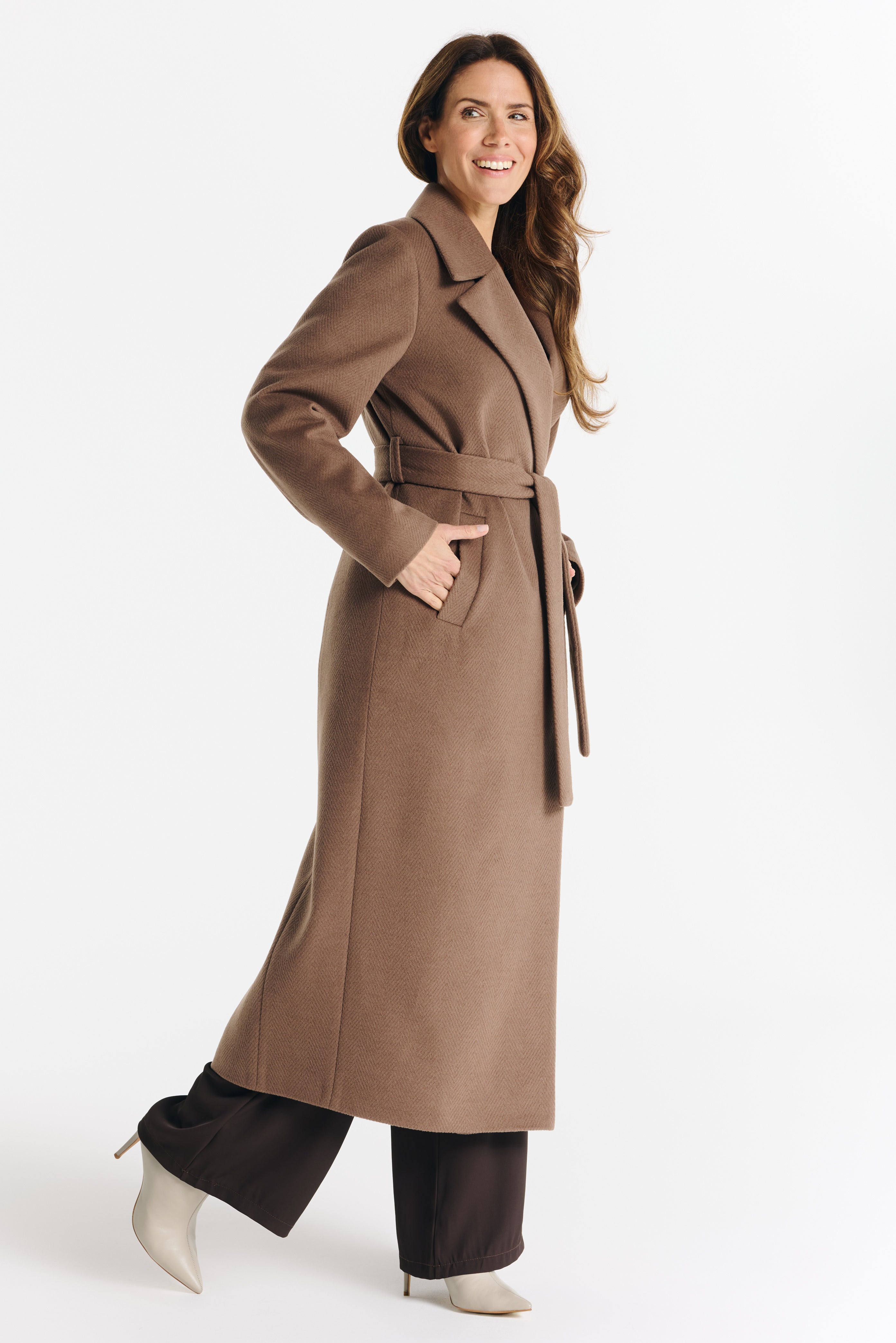 VERONA maxi jas licht chocolade visgraat