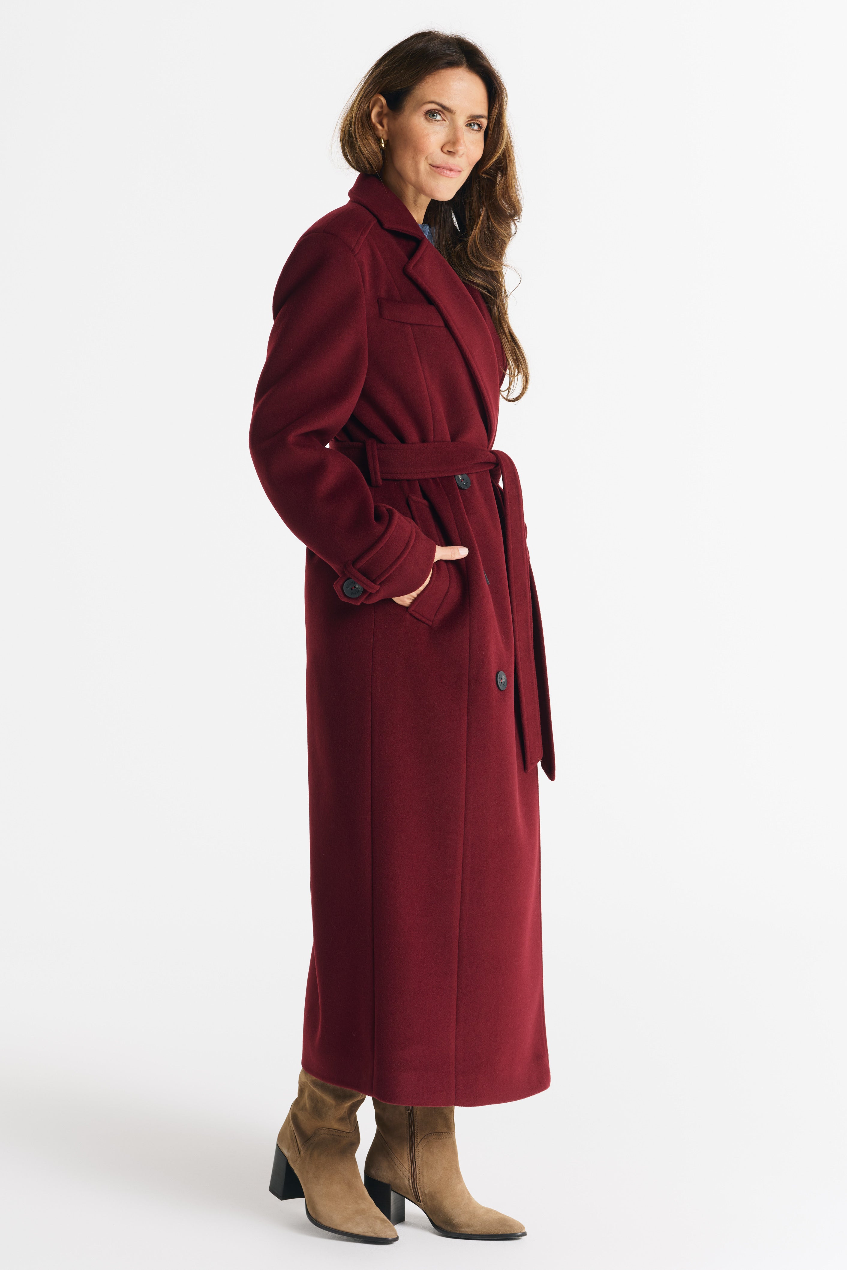 MALWINA maxi jas bordeauxrood