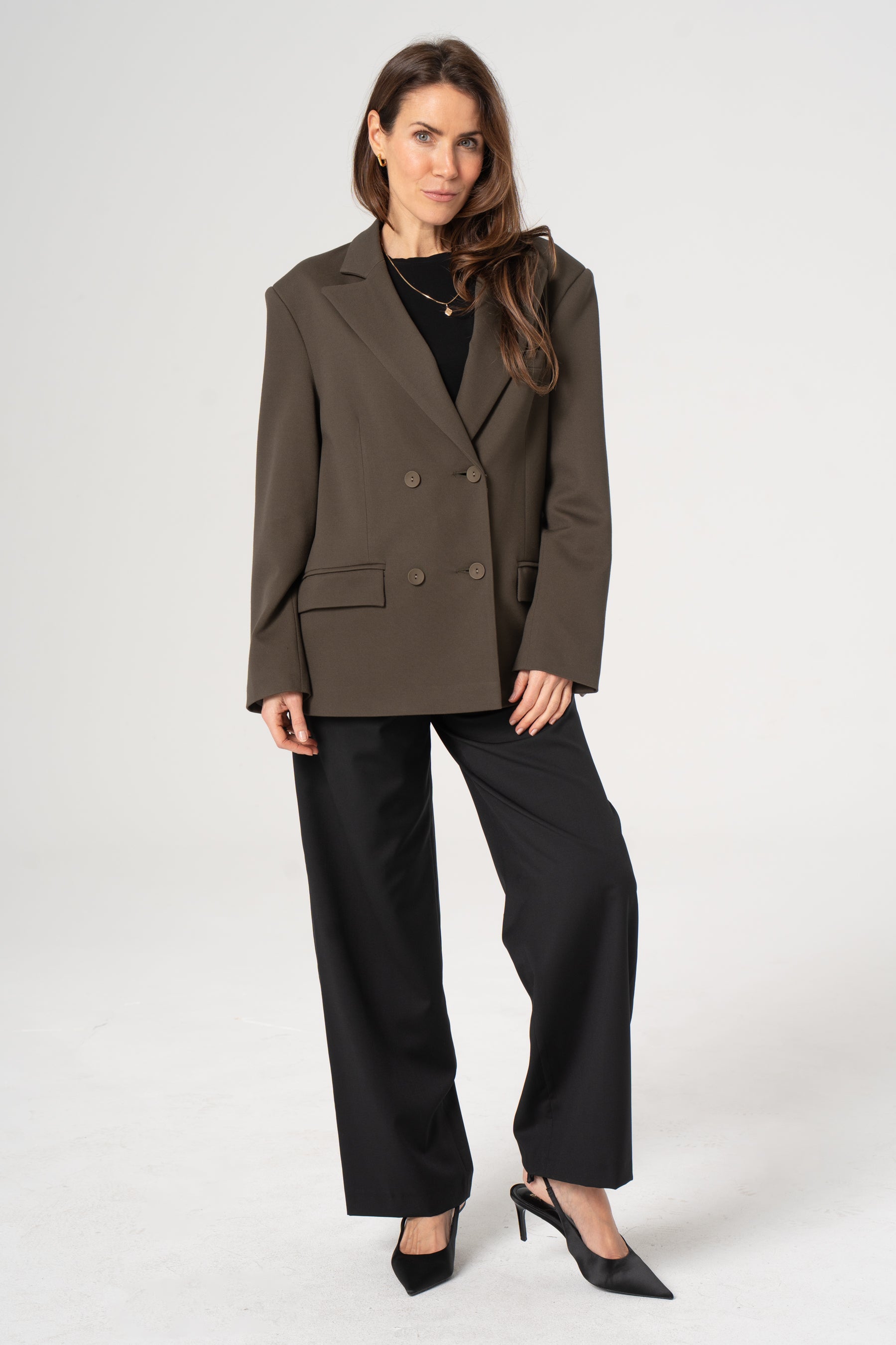 LISA olive blazer