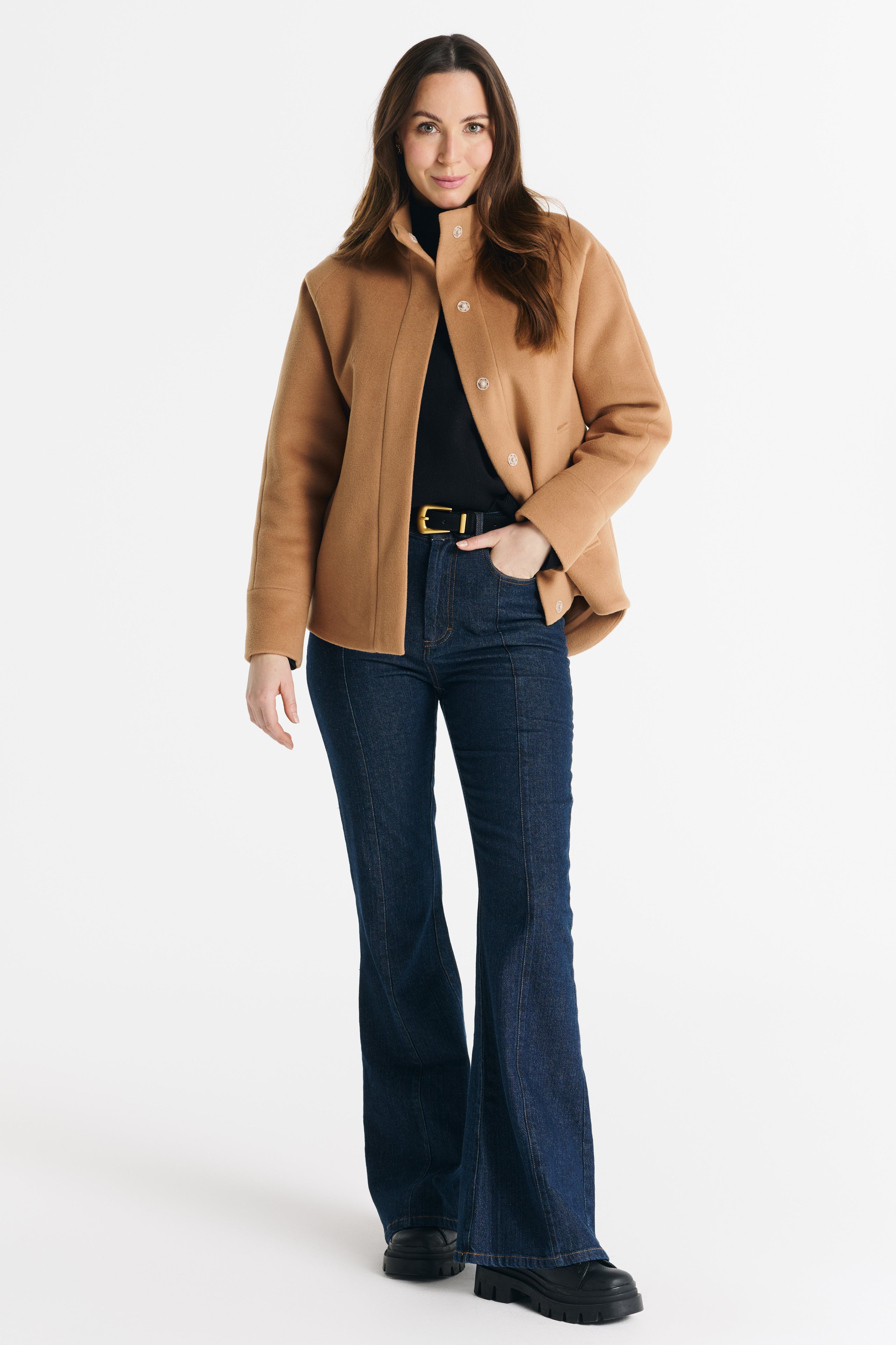 SARA camel jas