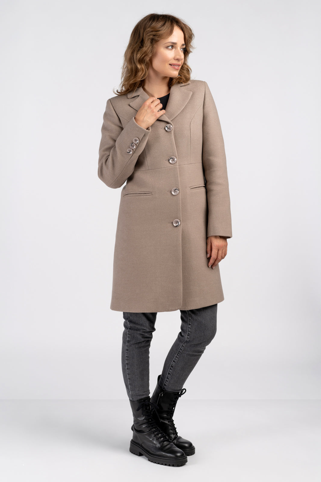 LARYSA cappuccino jas